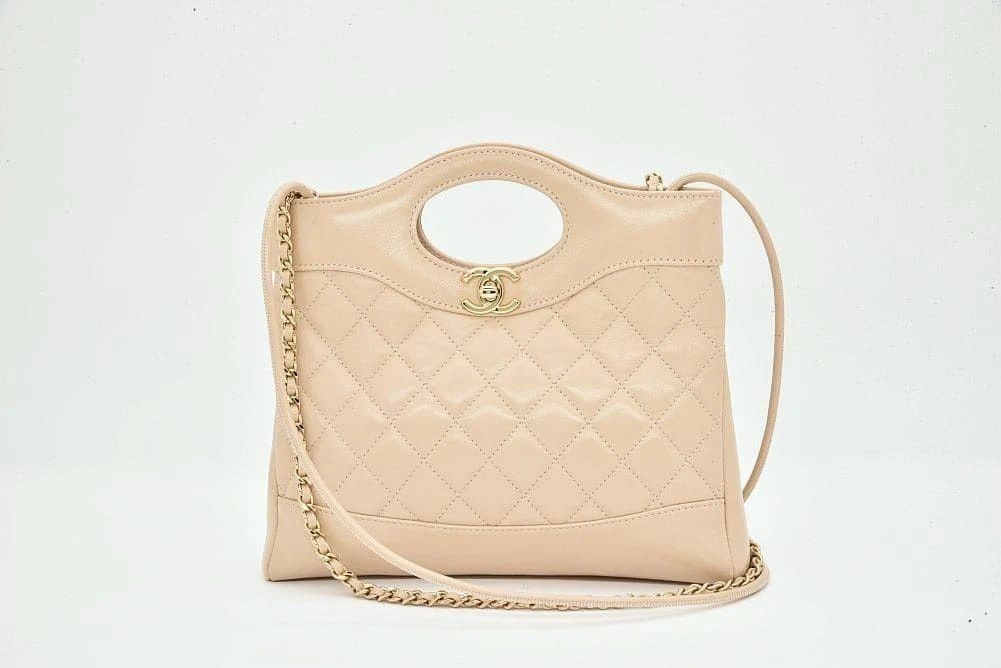 CHANEL MINI SHOPPING BAG CHAIN SHOULDER HANDBAG BEIGE HANDBAG: CHANEL Mini Shopping Bag Chain Shoulder Handbag Beige Handbag Brand: CHANEL Type: Handbag Material: Shiny Calfskin Color: Beige With Gold Hardware Size: W24xH20xD5cm / Shoulder strap: 110cm Acces