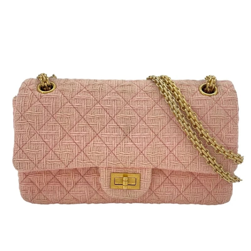 CHANEL FLAP BAG SERIES PINK GHW TWEED SHOULDER BAG HANDBAG: CHANEL Flap Bag Series Pink GHW Tweed Shoulder Bag Handbag Brand: CHANEL Type: Handbag Material: Tweed Color: Pink GD Hardware Size: W: 25cm / H: 14.5cm / D: 7cm / Shoulder: 60-105cm Accessories:
