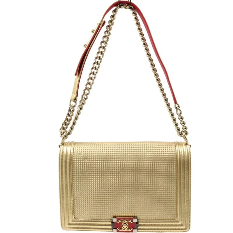 CHANEL BOY CHANEL 28 CHAIN SHOULDER BAG CALFSKIN SHOULDER BAG HANDBAG: Chanel Boy Chanel 28 Chain Shoulder Bag Calfskin Shoulder Bag Handbag Brand: CHANEL Type: Handbag Material: Calfskin Color: Gold Gold Red/GD Hardware Size: W: 28cm / H: 18cm / D: 8.5cm Accessorie