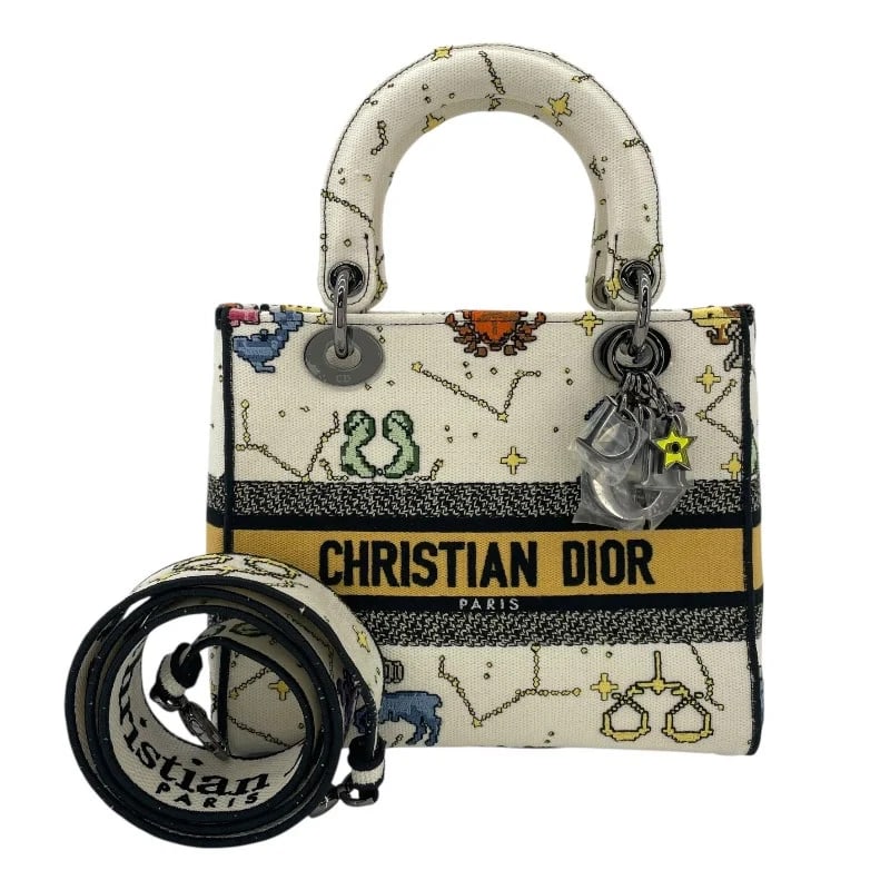 CHRISTIAN DIOR LADY D-LITE MEDIUM WHITE ZODIAC PIXEL/CANVAS HANDBAG: Christian Dior Lady D-Lite Medium White Zodiac Pixel/Canvas Handbag Brand: CHRISTIAN DIOR Type: Handbag Material: Zodiac Pixel/Canvas Color: white Size: W: 23.5cm / H: 19cm / D: 12cm Accessories: