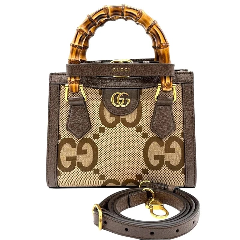 GUCCI DIANA MINI GG MARMONT BAG BEIGE CANVAS HANDBAG: GUCCI Diana Mini GG Marmont Bag Beige Canvas Handbag Brand: GUCCI Type: Handbag Material: Jumbo Gg Canvas Color: Beige x Brown Size: W: 20cm / H: 16cm / D: 9cm / Shoulder: 96-110cm Accessories: N