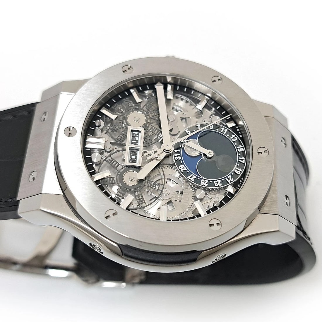 HUBLOT WATCH - 3