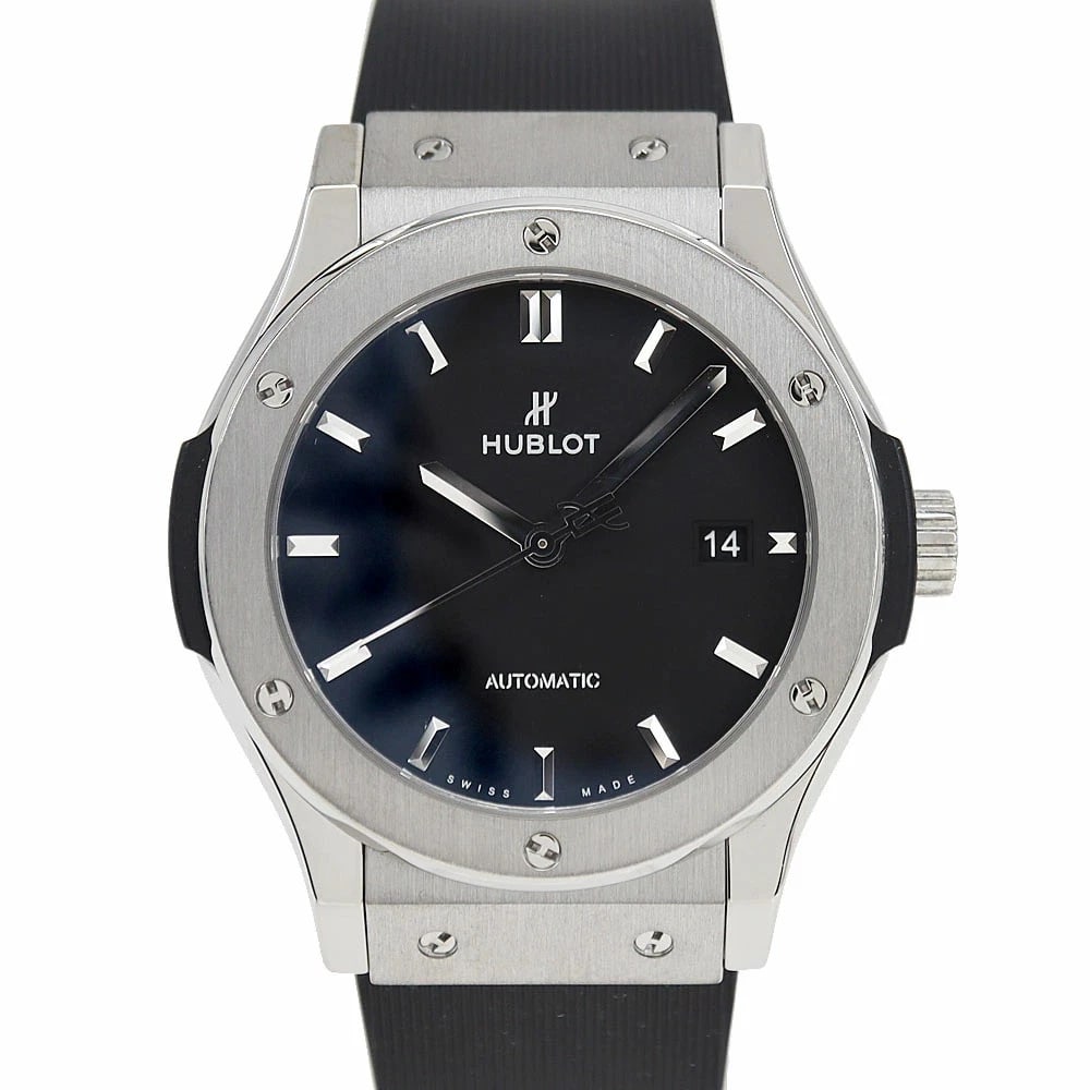 HUBLOT CLASSIC FUSION BLACK WATCH: HUBLOT Classic Fusion Black Watch Brand: HUBLOT Type: N/A Material: Band Material Titanium, Case Material N/A Color: Band Color Black Size: Band Size none, Case Size 42.0mm Accessories: None <