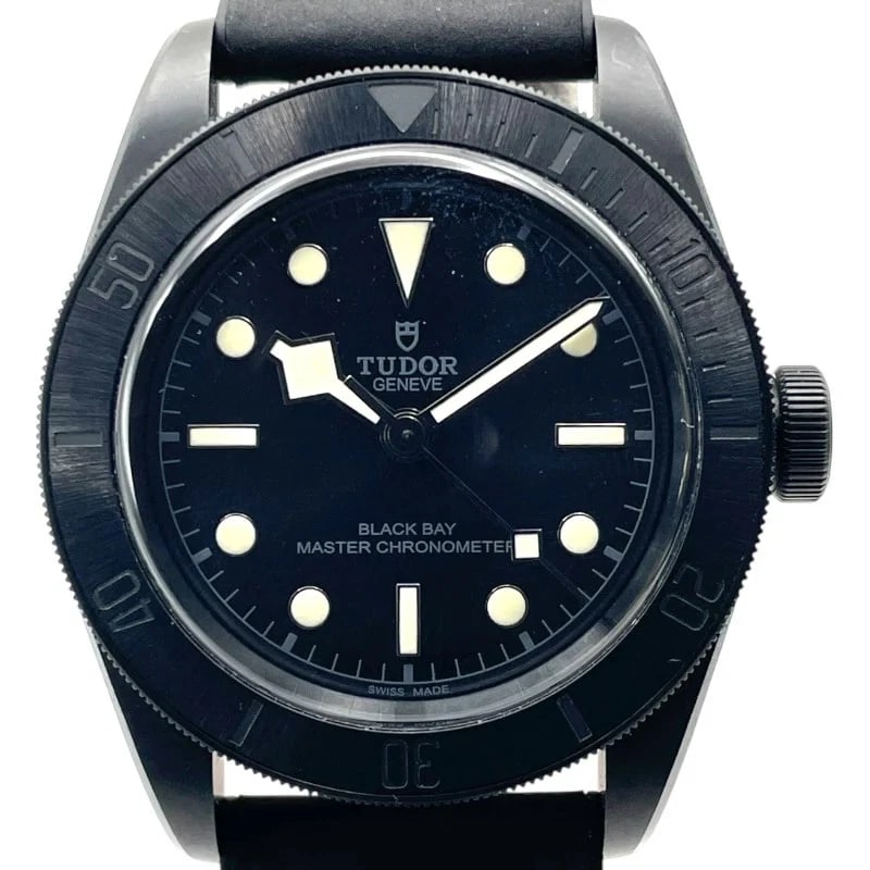 TUDOR BLACK CERAMIC WATCH: Tudor Black Ceramic Watch Brand: TUDOR Type: Wrist watch Material: ceramic Color: Dial Color Black Size: [ Case size ] 41mm / Case shape: Round face / Case thickness: 14.5mm Accessories: None