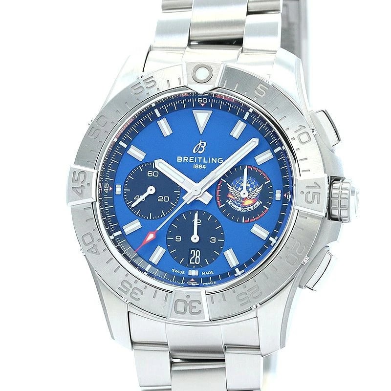 BREITLING AVENGER CHRONOGRAPH BLUE WATCH: Breitling Avenger Chronograph Blue Watch Brand: BREITLING Type: Wrist watch Material: Stainless Steel Color: Dial Color Blue/Black Size: [ Case size ] 44mm [ Arm circumference size ] 20.5cm 