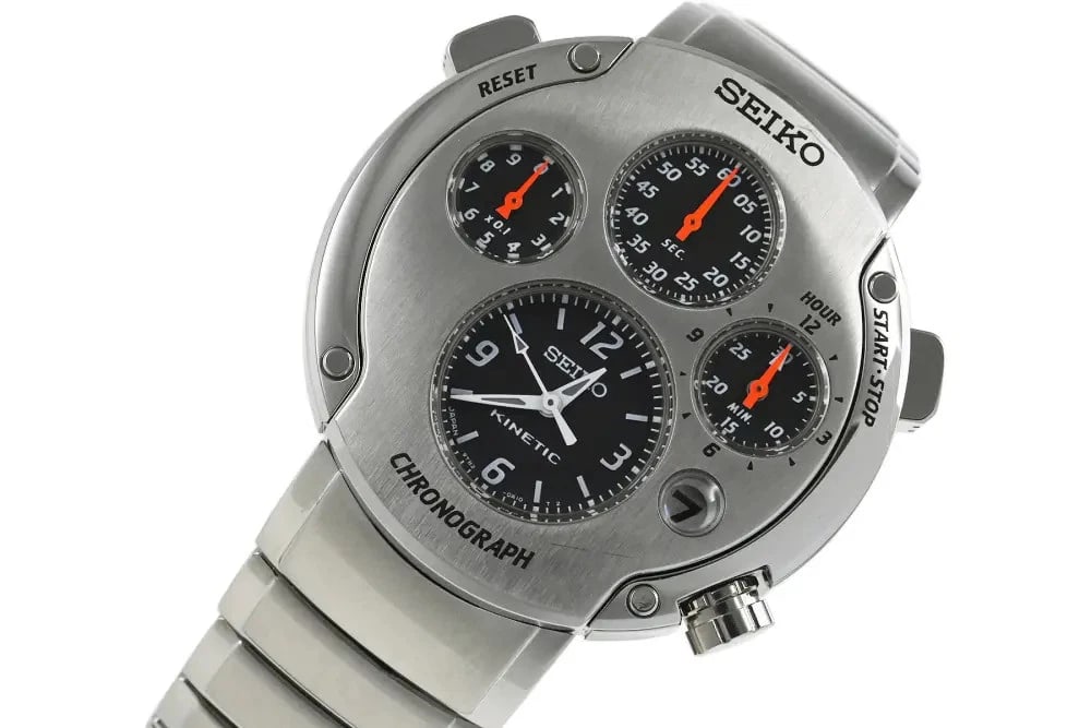 SEIKO SPORTURA KINETIC CHRONOGRAPH WATCH: SEIKO Sportura Kinetic Chronograph Watch Brand: SEIKO Type: Wrist watch Material: SS Color: Dial Color Black Size: [ Case size ] 41.5mm [ Arm circumference size ] 20cm Case Thickness 13mm 