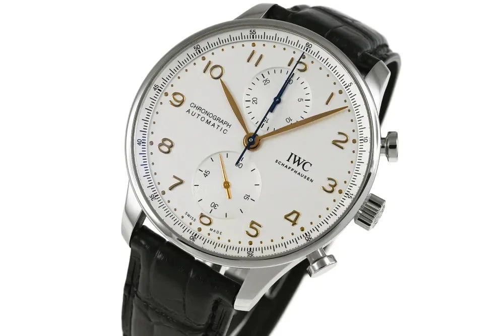 IWC PORTUGUESE CHRONOGRAPH WATCH: IWC Portuguese Chronograph Watch Brand: IWC Type: Wrist watch Material: Case Material SS Band Material Genuine Leather Belt, D-Buckle Color: Dial Color Silver Size: Case Size 41mm Case