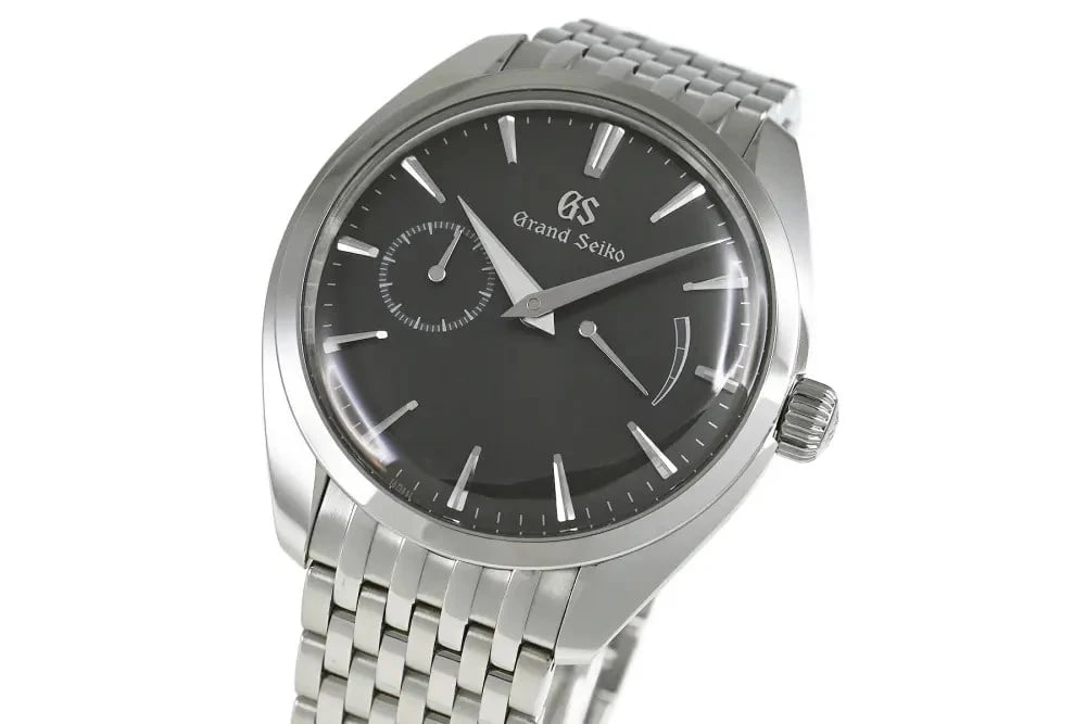 SEIKO GRAND ELEGANCE COLLECTION WATCH: SEIKO Grand Elegance Collection Watch Brand: SEIKO Type: Wrist watch Material: SS Color: Dial Color Black (Dark Gray) Size: [ Case size ] 39mm [ Arm circumference size ] 20cm Case Thickness