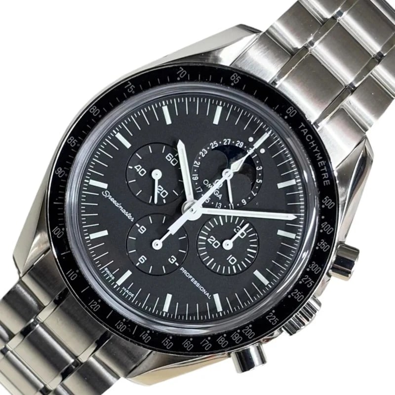 OMEGA SPEEDMASTER MOONWATCH BLACK WATCH: Omega Speedmaster Moonwatch Black Watch Brand: OMEGA Type: Wrist watch Material: SS Color: Dial Color Black Size: [ Case size ] 42mm [ Arm circumference size ] 19.5cm Accessories: None