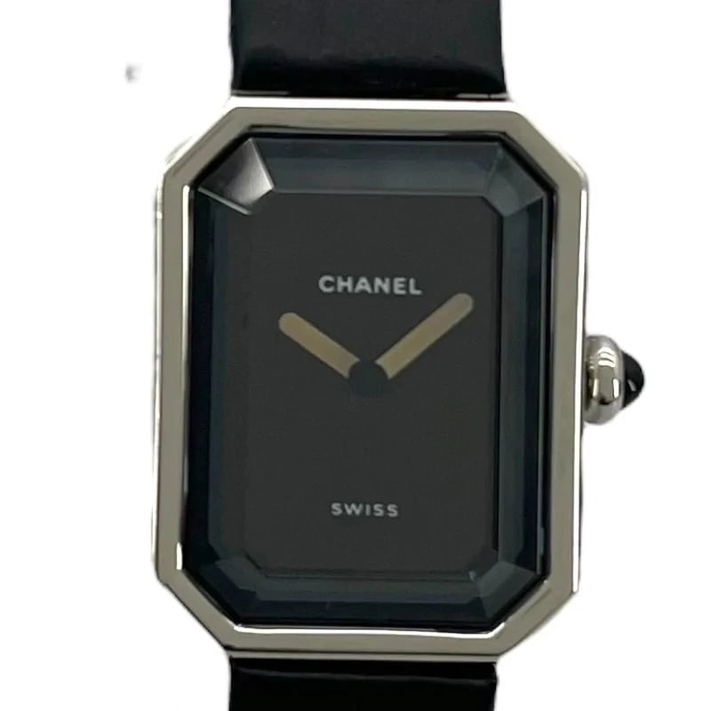 CHANEL PREMIÈRE BLACK PT QUARTZ WATCH: Chanel Première Black Pt Quartz Watch Brand: CHANEL Type: Wrist watch Material: Pt Color: Dial Color Black Size: [ Case size ] / Case shape: Square face / Case width: 20.1mm / Case height: