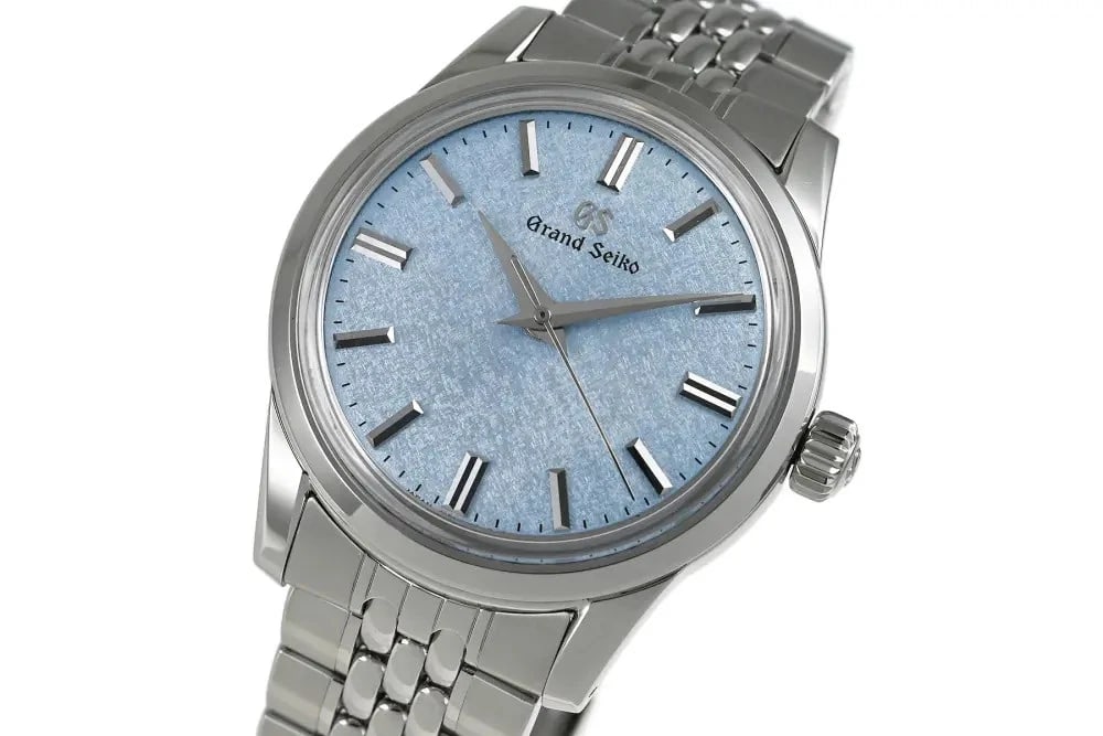 SEIKO GRAND ELEGANCE WATCH: SEIKO Grand Elegance Watch Brand: SEIKO Type: Wrist watch Material: SS Color: Dial Color Light Blue Size: [ Case size ] 37mm [ Arm circumference size ] 20.5cm Case Thickness 12mm Rug Size