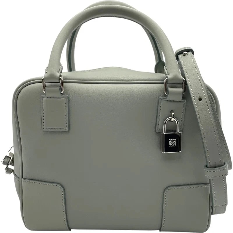 LOEWE AMAZONA 19 SQUARE GREY HANDBAG: LOEWE Amazona 19 Square Grey Handbag Brand: LOEWE Type: Handbag Material: Leather Color: gray Size: W: 20cm / H: 17cm / D: 10cm / Shoulder: 85-112cm Accessories: None Accessories Notice: W