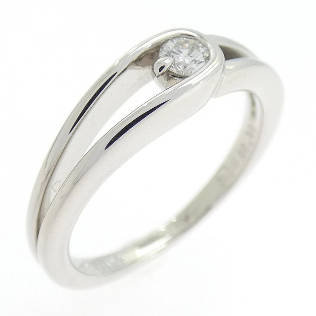PT900 DIAMOND RING: PT900 Diamond Ring Brand: Unbranded Type: Ring Material: Platinum 900 Platinum, Main Stone/Creation Natural Color: White Gold Size: 6.5 ( US size) Accessories: None Accessories Notice: Whe
