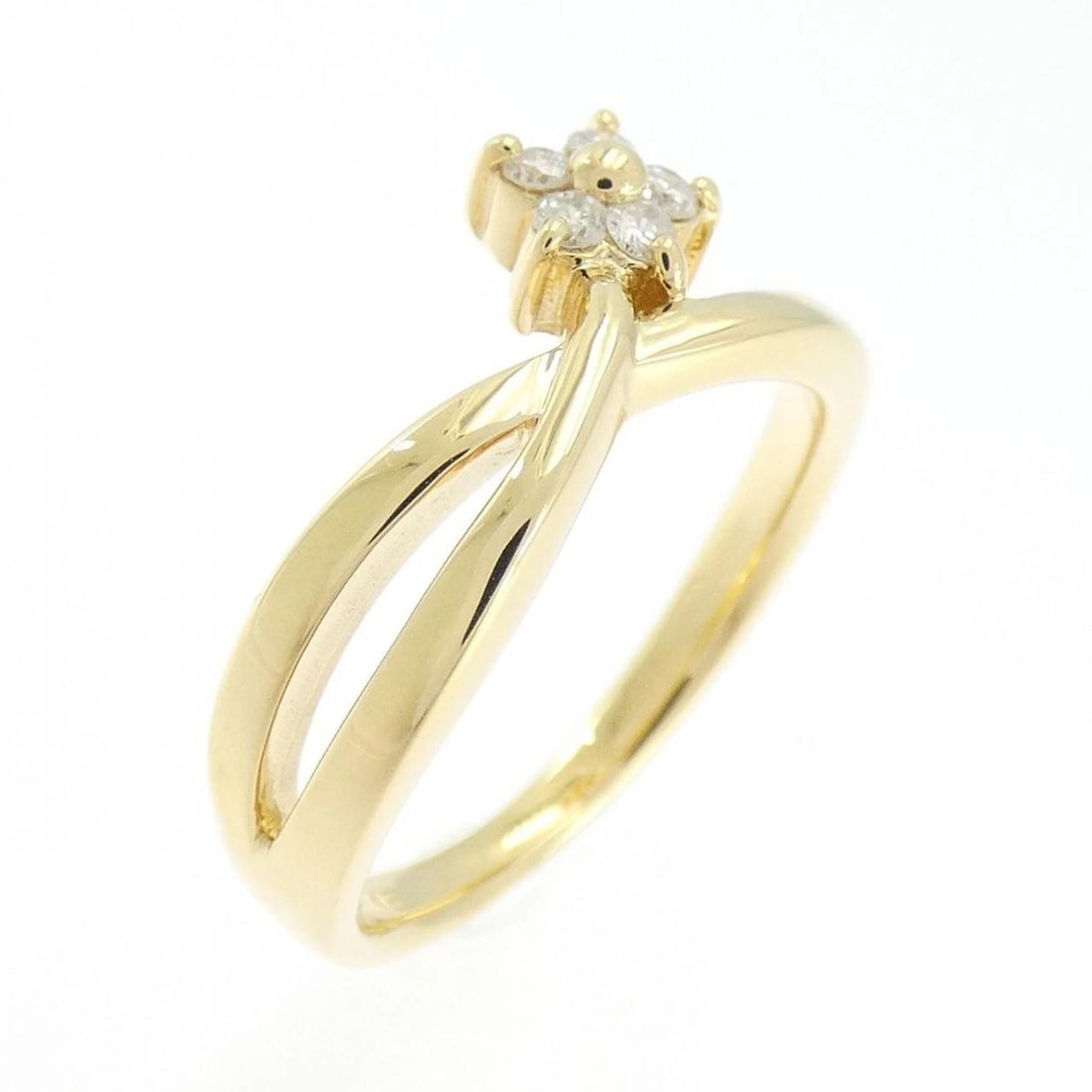 K18YG FLOWER DIAMOND RING: K18YG Flower Diamond Ring Brand: Unbranded Type: Ring Material: K18 Yellow Gold, Main Stone/Creation Natural Color: Yellow Gold Size: 4-4.5 US Accessories: None Accessories Notice: When