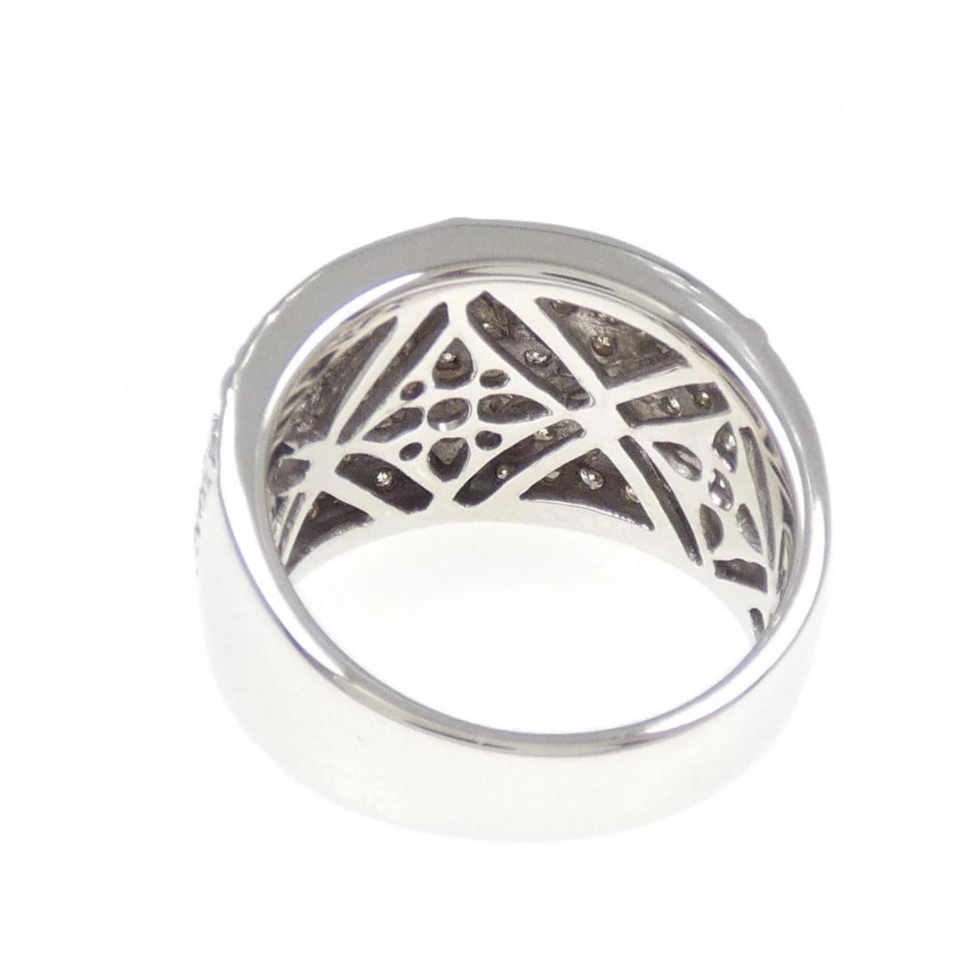 K18WG DIAMOND RING - 3