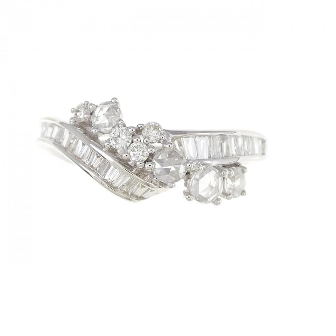 K18WG DIAMOND RING - 2