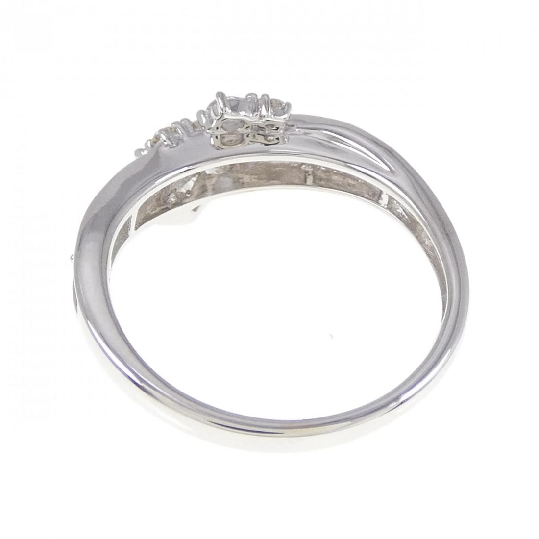 K18WG DIAMOND RING - 3