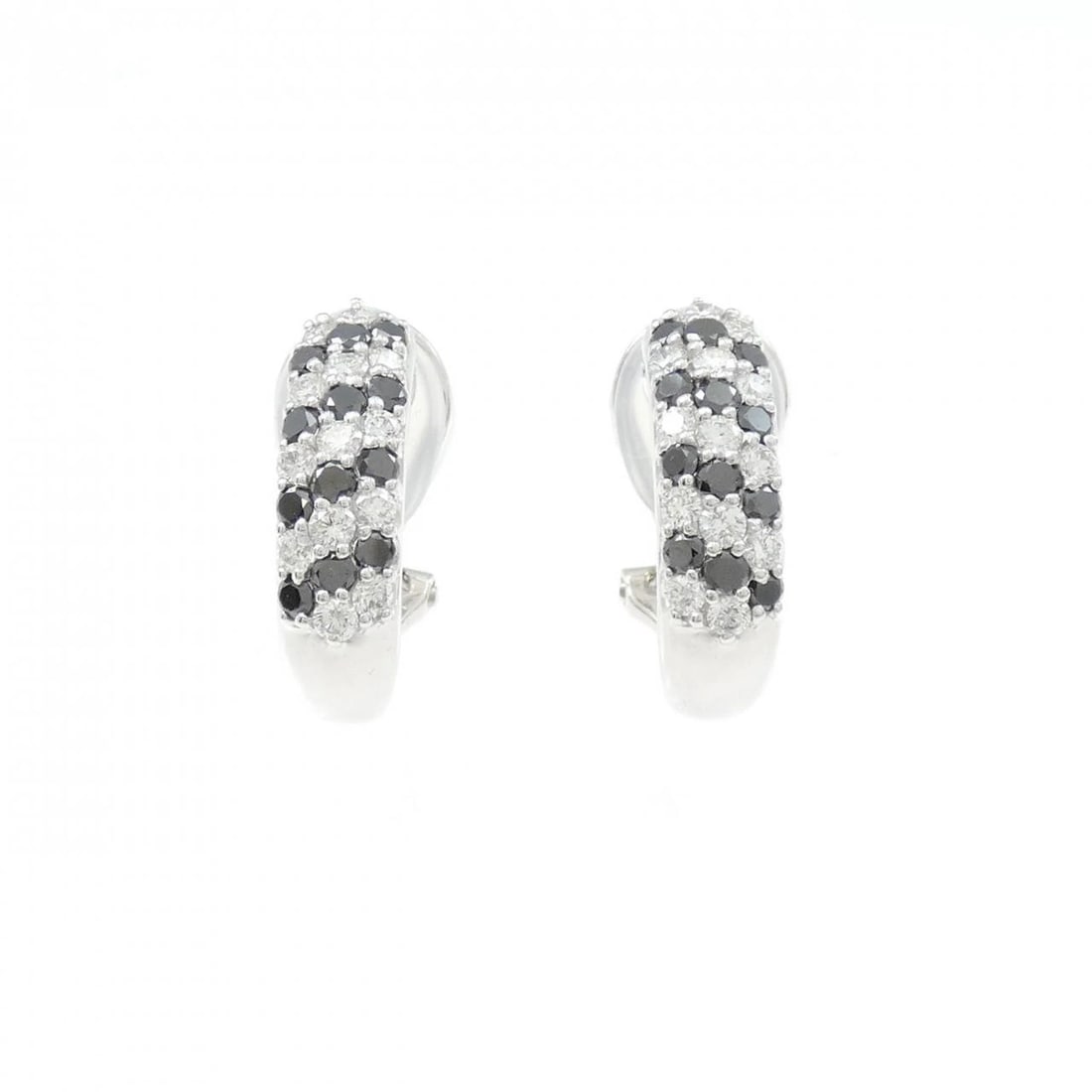 K18WG DIAMOND EARRINGS: K18WG Diamond Earrings Brand: Unbranded Type: Earrings Material: K18 White Gold, Main Stone/Creation Natural Color: WG Size: ActualSize HxW: 17.4mmx4.9mm Accessories: None Accessories Notice: