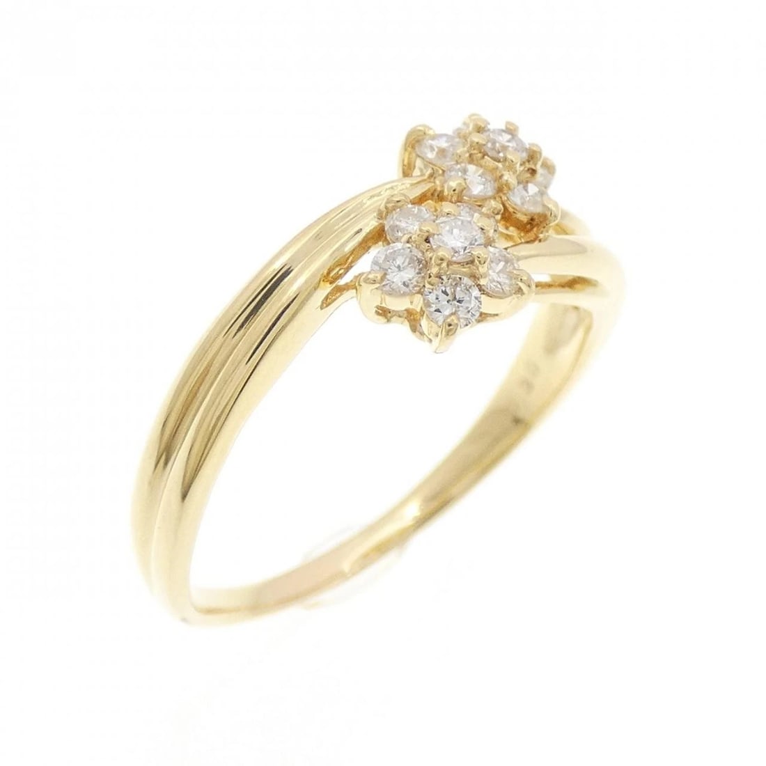 K18YG FLOWER DIAMOND RING: K18YG Flower Diamond Ring Brand: Unbranded Type: Ring Material: K18 Yellow Gold, Main Stone/Creation natural Color: Yellow Gold Size: 7.5-8 US Accessories: None Accessories Notice: When