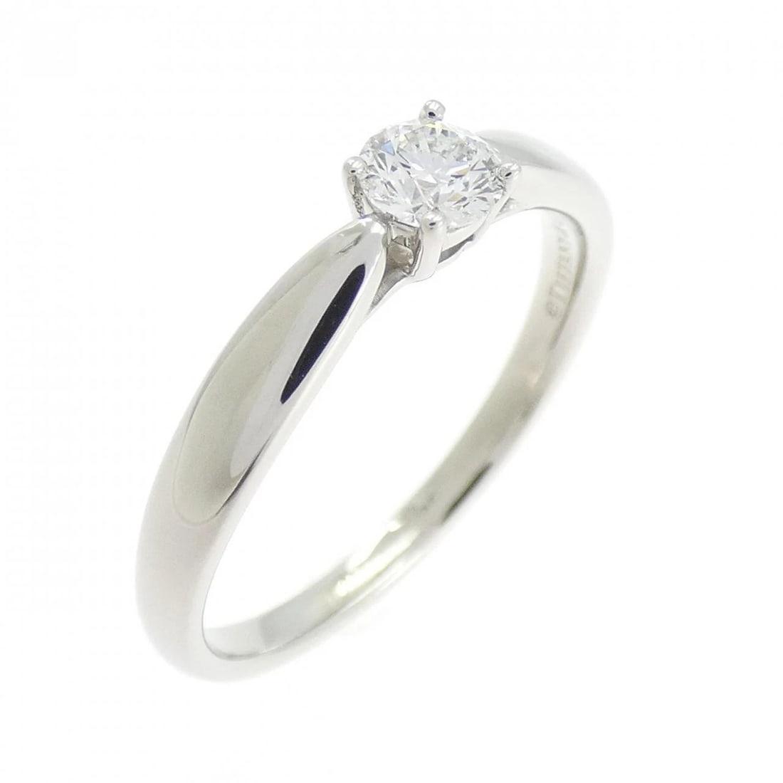 TIFFANY & CO. HARMONY RING: Tiffany & Co. Harmony Ring Brand: Tiffany Type: Ring Material: Platinum 950, Main Stone/Creation Natural Color: White Size: 6 (US size) Accessories: None Accessories Notice: When purchasin