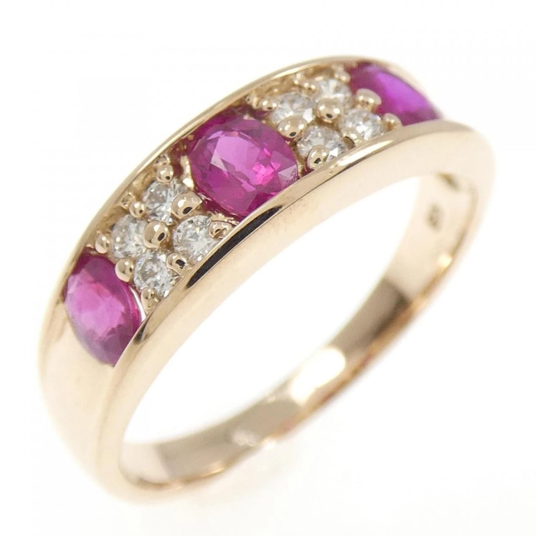 K18PG RUBY RING: K18PG Ruby Ring Brand: Unbranded Type: Ring Material: K18 Pink Gold, Main Stone/Creation Ruby Color: Pink Gold Size: 6 ( US size) Accessories: None Accessories Notice: When purchasing