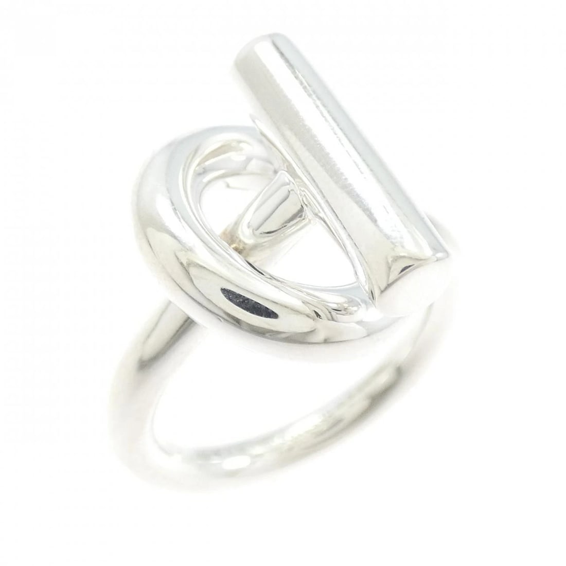 HERMES ECHAPPÉ RING: Hermes Echappé Ring Brand: HERMES Type: Ring Material: 925 Silver, Color: Silver Size: US 7 Accessories: None Accessories Notice: When purchasing pre-owned goods, please refer to the photo