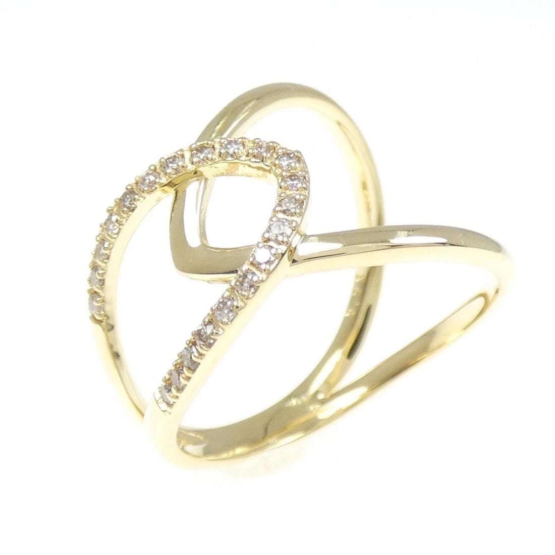 K18YG DIAMOND RING: K18YG Diamond Ring Brand: Unbranded Type: Ring Material: K18 Yellow Gold, Main Stone/Creation Natural Color: Yellow Gold Size: 5.5 US Accessories: None Accessories Notice: When purchasing
