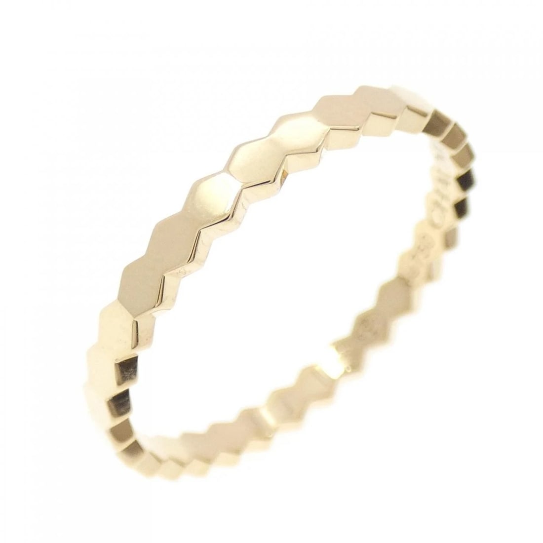 CHAUMET BE MY LOVE RING: Chaumet Be My Love Ring Brand: Chaumet Type: Ring Material: 18K, Color: Gold Size: US 9.75 Accessories: None Accessories Notice: When purchasing pre-owned goods, please refer to the photos of