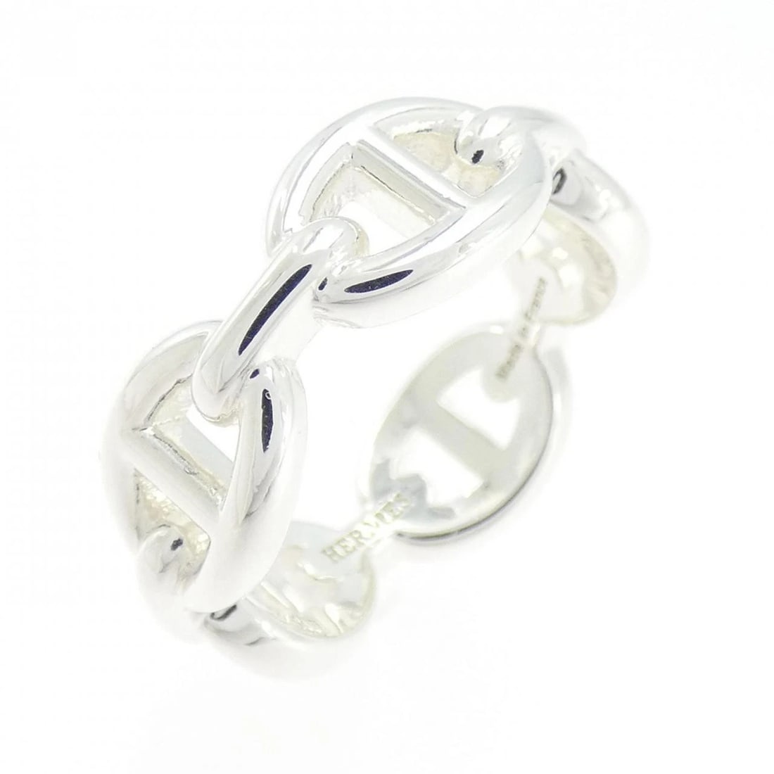HERMES CHAINE D'ANCRE ENCHENE RING: HERMES Chaine d'Ancre Enchene Ring Brand: HERMES Type: Ring Material: 925 Silver, Color: Silver Size: 6.5-7 (US size) Accessories: None Accessories Notice: When purchasing pre-owned goods,