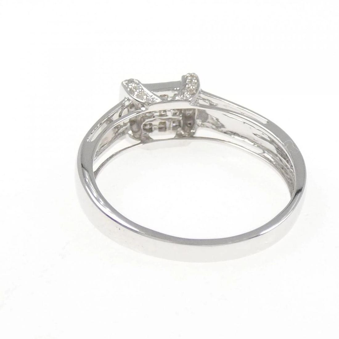 K18WG DIAMOND RING - 3