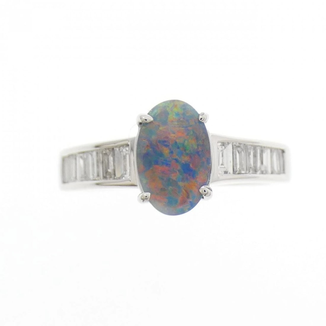 750WG BLACK OPAL RING: 750WG Black Opal Ring Brand: Unbranded Type: Ring Material: 750 White Gold, Color: WG Size: 6.5 US Accessories: None Accessories Notice: When purchasing pre-owned goods, please refer to the