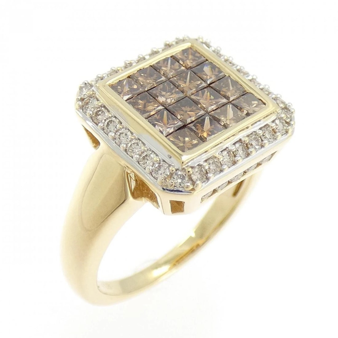 K18YG K18WG DIAMOND RING: K18YG K18WG Diamond Ring Brand: Unbranded Type: Ring Material: K18 Yellow Gold K18 White Gold, Main Stone/Creation Natural Color: Yellow Gold White Gold Size: 6.5-7 ( US size) Accessories: