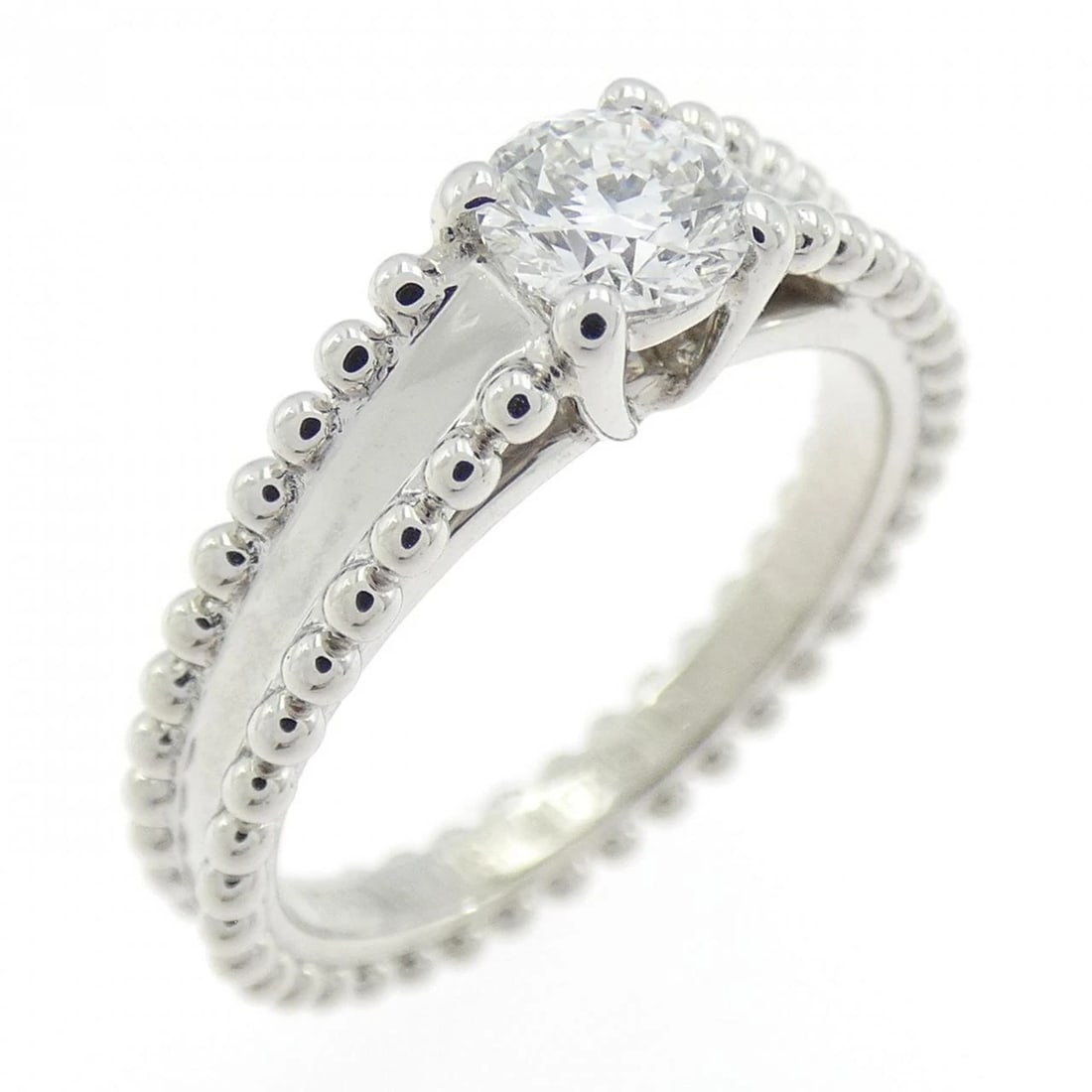 VAN CLEEF & ARPELS ESTELLE SOLITAIRE RING: Van Cleef & Arpels Estelle Solitaire Ring Brand: Van Cleef & Arpels Type: Ring Material: Platinum950, Main Stone/Creation Natural Color: White Size: US 4.5 Accessories: None Accessories No