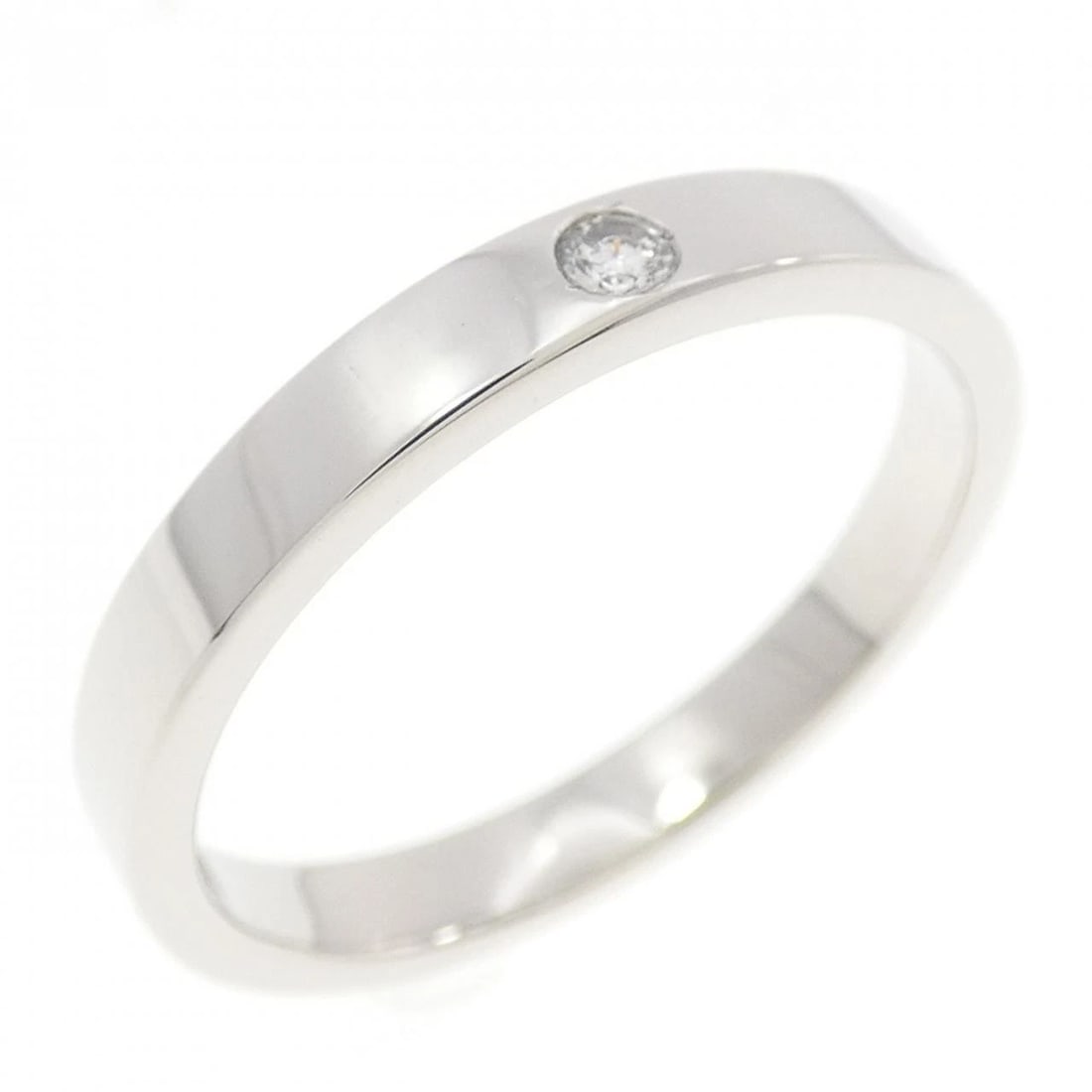 PT900 DIAMOND RING: PT900 Diamond Ring Brand: Unbranded Type: Ring Material: Platinum 900 Platinum, Main Stone/Creation Natural Color: None Size: 7.5 US Accessories: None Accessories Notice: When purchasing