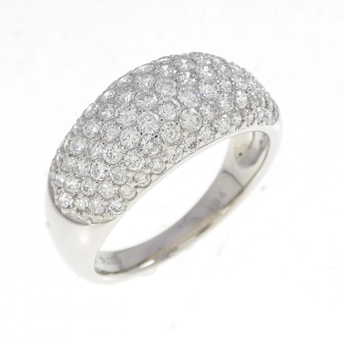 PT900 PAVE DIAMOND RING: PT900 Pave Diamond Ring Brand: Unbranded Type: Ring Material: Platinum 900 Platinum, Main Stone/Creation Natural Color: White Gold Size: 6.5 ( US size) Accessories: None Accessories Notice