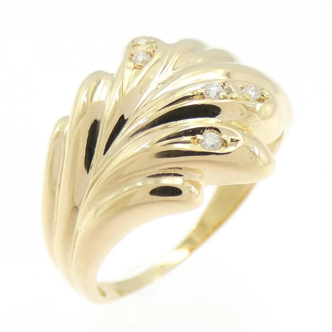 K18YG DIAMOND RING: K18YG Diamond Ring Brand: Unbranded Type: Ring Material: K18 Yellow Gold, Main Stone/Creation Natural Color: Yellow Gold Size: 5 ( US size) Accessories: None Accessories Notice: When purch