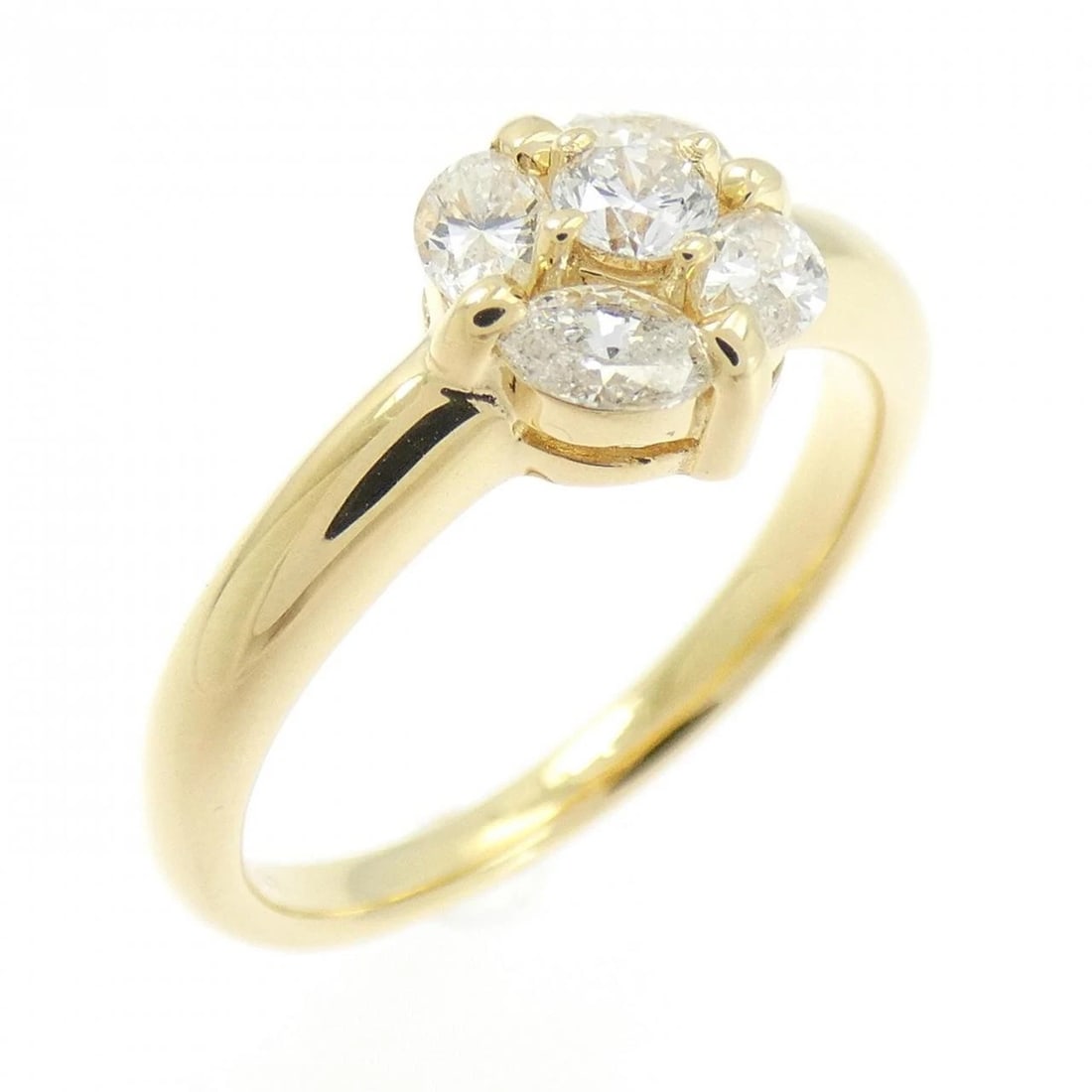 K18YG DIAMOND RING: K18YG Diamond Ring Brand: Unbranded Type: Ring Material: K18 Yellow Gold, Main Stone/Creation Natural Color: Yellow Gold Size: 5 US Accessories: None Accessories Notice: When purchasing pr