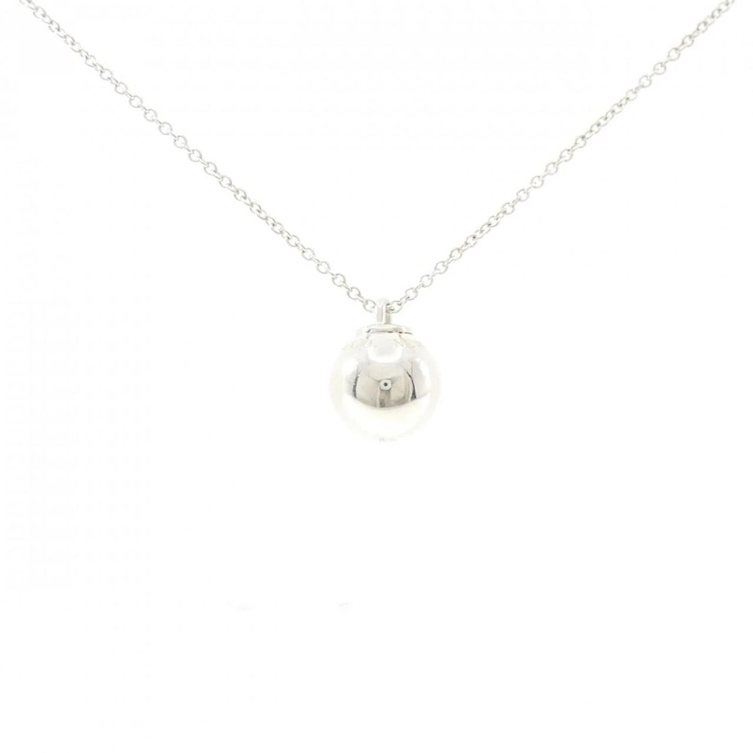 TIFFANY BALL NECKLACE: Tiffany Ball Necklace Brand: Tiffany Type: Necklace Material: 925 Silver, Color: Silver Size: 45/51cm, ActualSize Pendant top H x W: 15.7mmx12.3mm Chain Max. W: 1.4mm Accessories: None