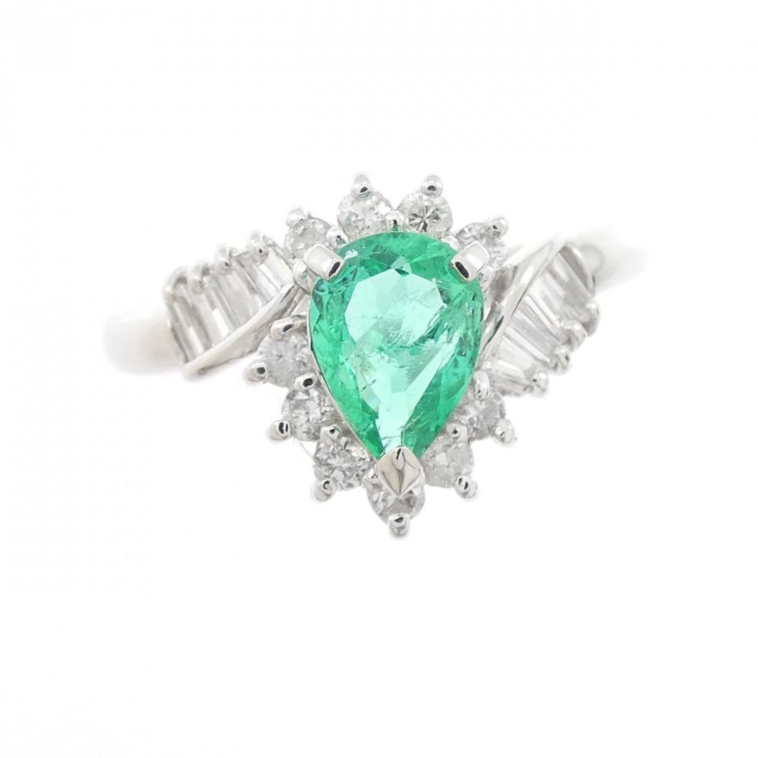 PT900 EMERALD RING - 2