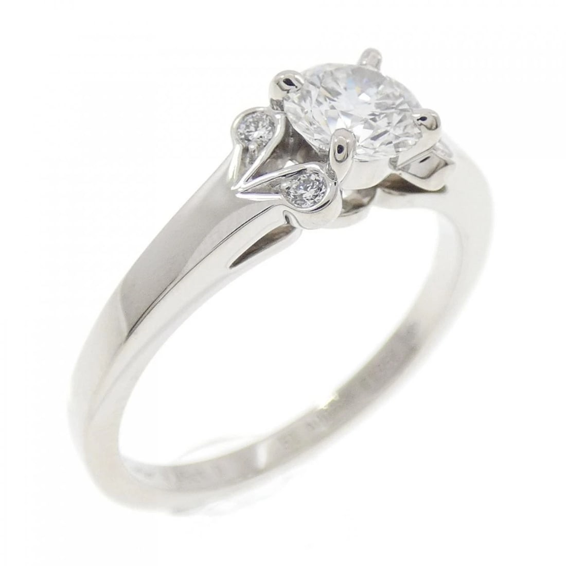 CARTIER BALLERINA RING: Cartier ballerina Ring Brand: Cartier Type: Ring Material: Platinum 950, Main Stone/Creation Natural Color: White Size: 5.5 -6 (US size) Accessories: None Accessories Notice: When purchasing