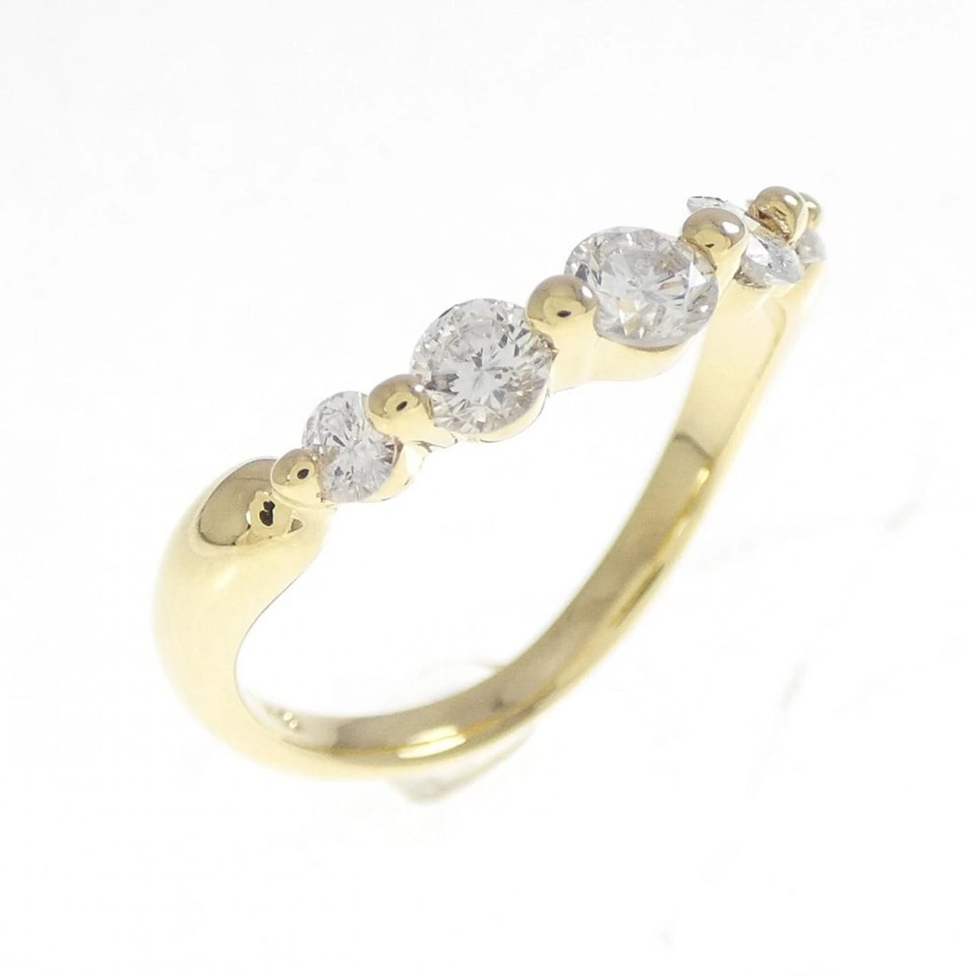 K18YG DIAMOND RING: K18YG Diamond Ring Brand: Unbranded Type: Ring Material: K18 Yellow Gold, Main Stone/Creation natural Color: Yellow Gold Size: 6-6.5 US Accessories: None Accessories Notice: When purchasin