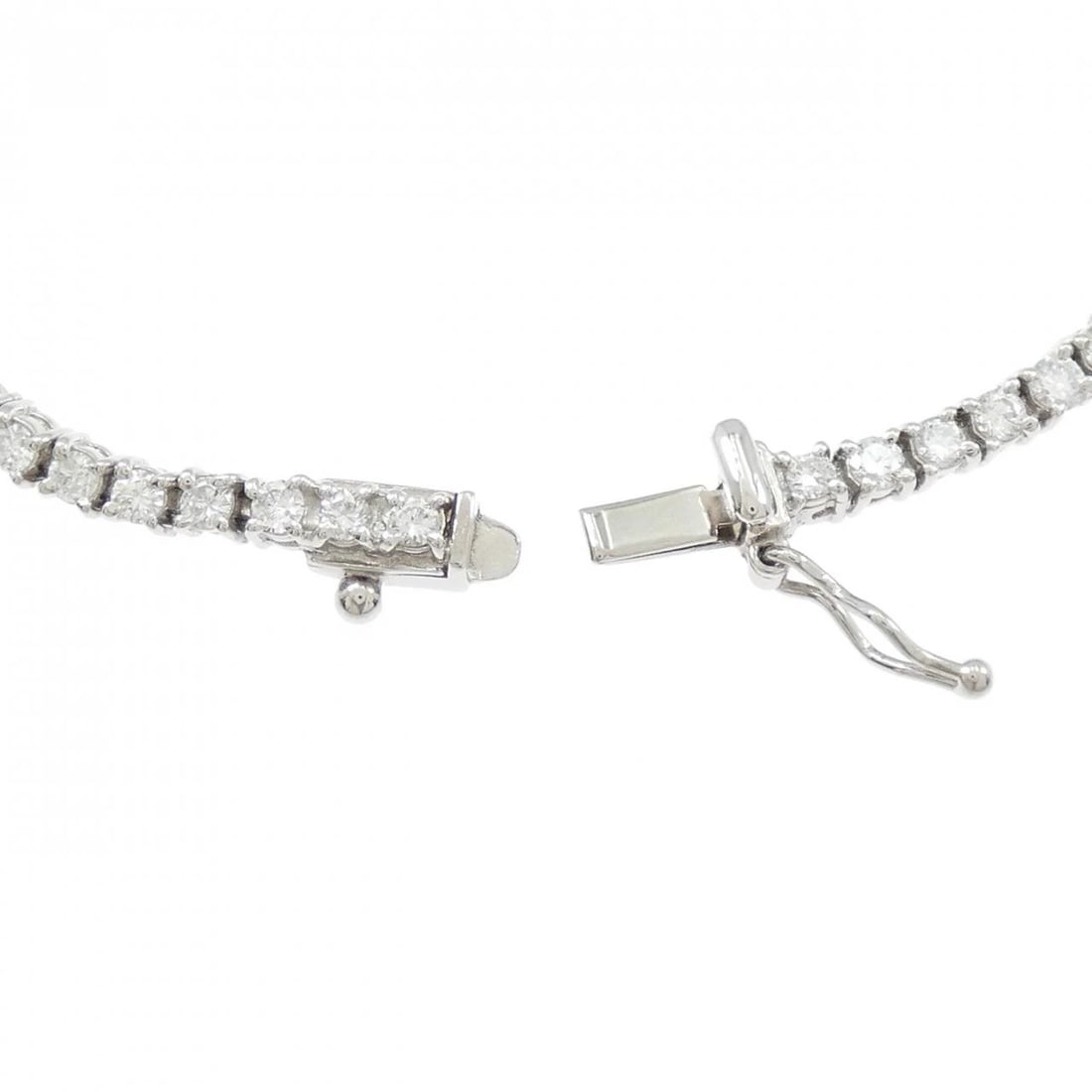 PT850 DIAMOND BRACELET - 4