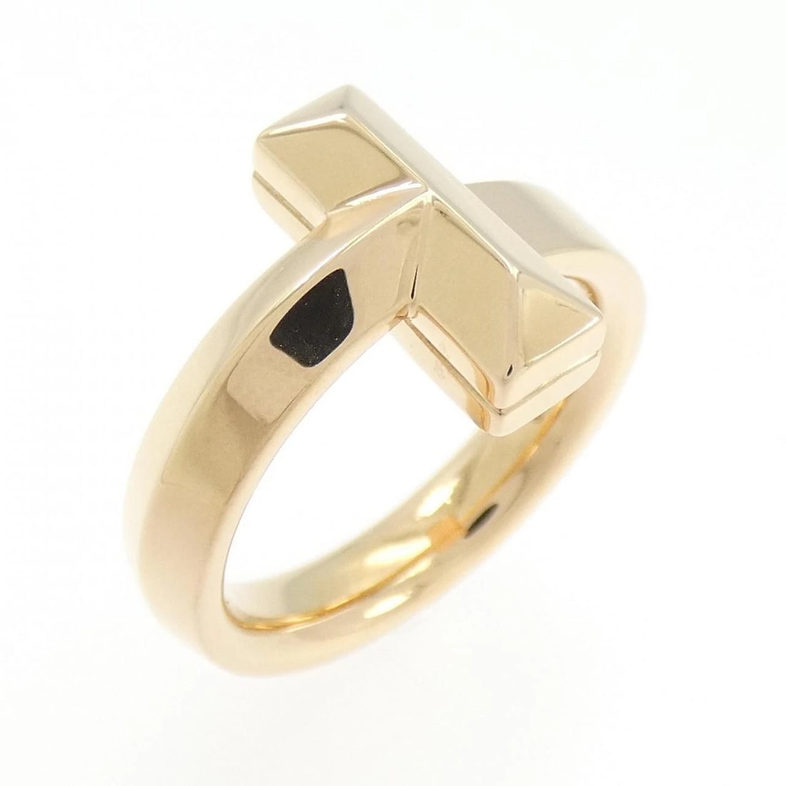 TIFFANY & CO. T-ONE RING: TIFFANY & Co. T-One Ring Brand: TIFFANY&Co. Type: Ring Material: 18K, Color: Gold Size: US 8.5 Accessories: None Accessories Notice: When purchasing pre-owned goods, please refer to the
