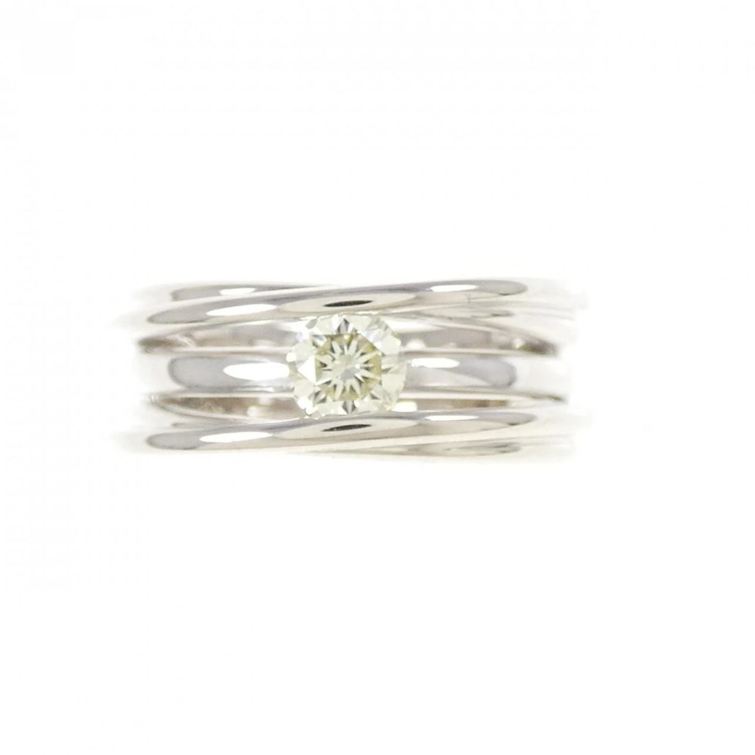 TASAKI DIAMOND RING: TASAKI Diamond Ring Brand: TASAKI Type: Ring Material: K18 White Gold, Main Stone/Creation Natural Color: White Size: 6.5-7 (US size) Accessories: None Accessories Notice: When purchasing