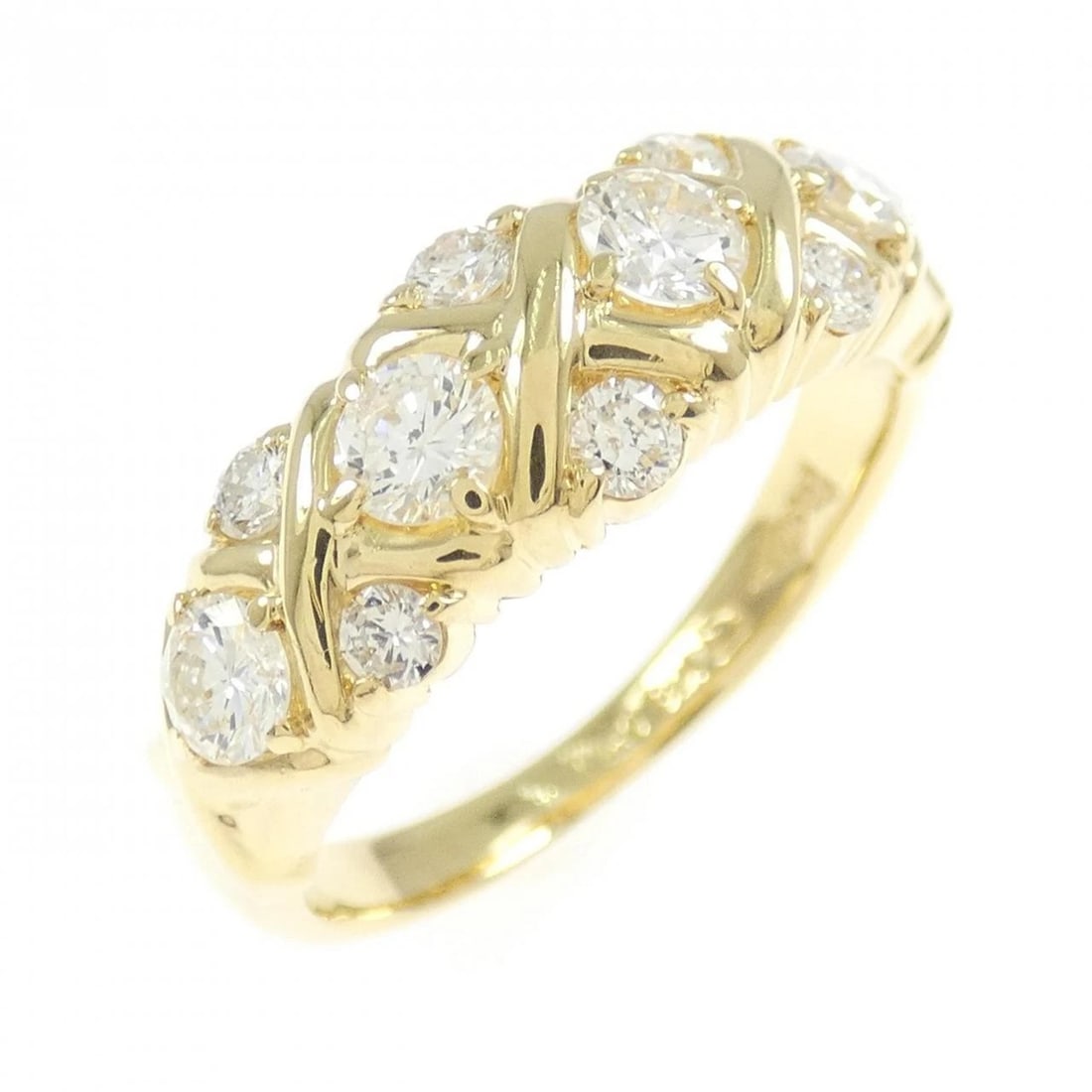 K18YG DIAMOND RING (1 of 3)