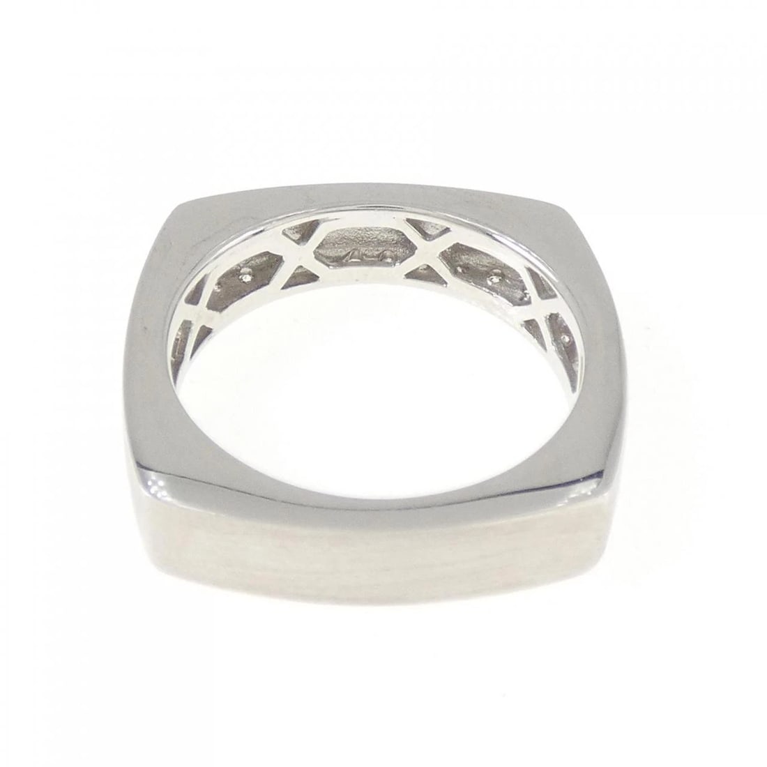K18WG DIAMOND RING - 2