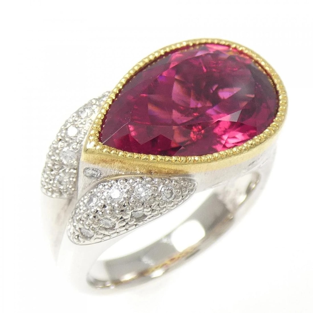 K18YG PT900 RUBELLITE TOURMALINE RING: K18YG PT900 Rubellite Tourmaline Ring Brand: Unbranded Type: Ring Material: K18 Yellow Gold Platinum 900 Platinum, Main Stone/Creation Rubellite Tourmaline Color: Yellow Gold Size: 6.5 ( US size)