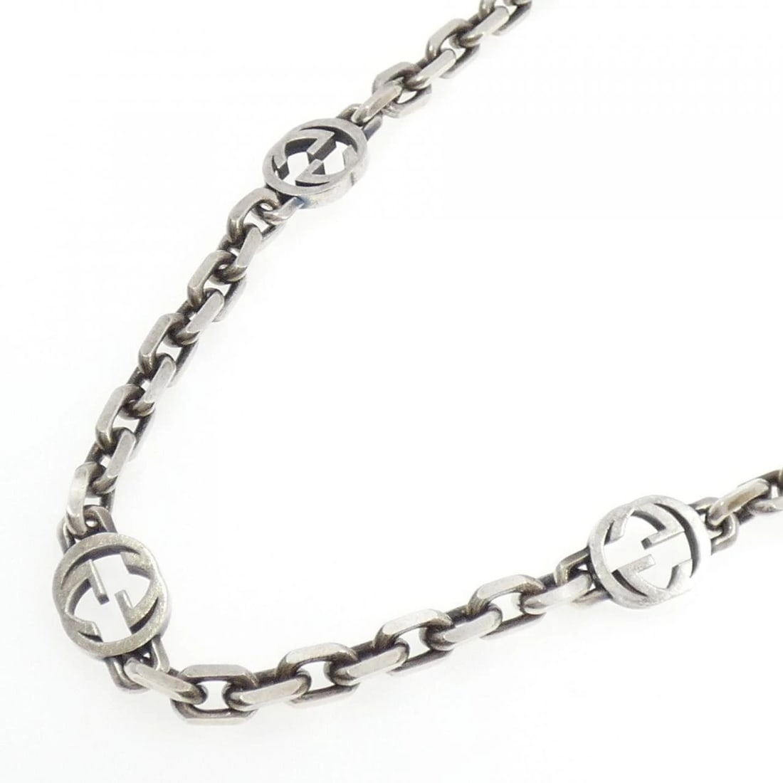 GUCCI INTERLOCKING G NECKLACE - 2