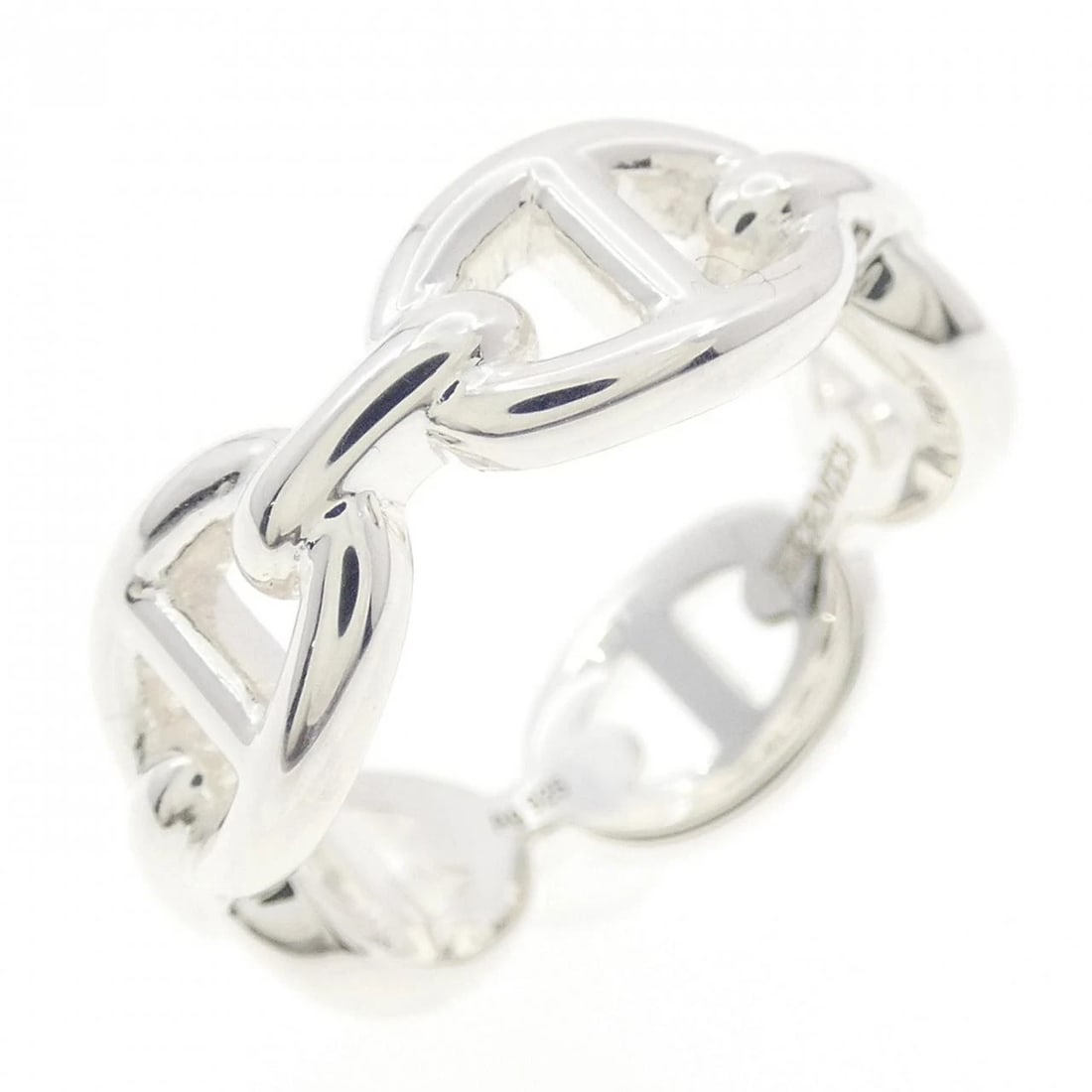 HERMES CHAINE D'ANCRE ENCHENE RING: HERMES Chaine d'Ancre Enchene Ring Brand: HERMES Type: Ring Material: 925 Silver, Color: Silver Size: 6.5 (US size) Accessories: None Accessories Notice: When purchasing pre-owned goods,