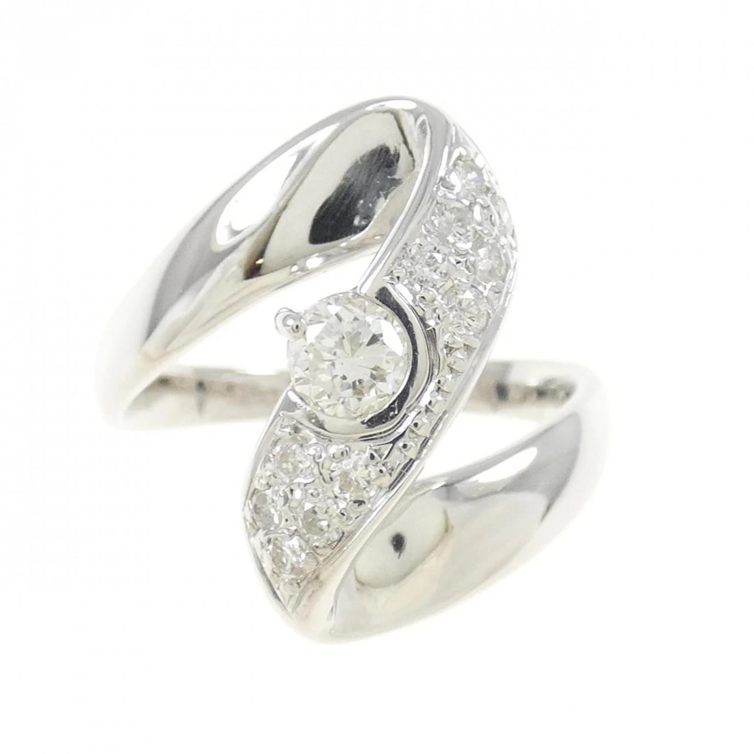 K18WG DIAMOND RING - 2
